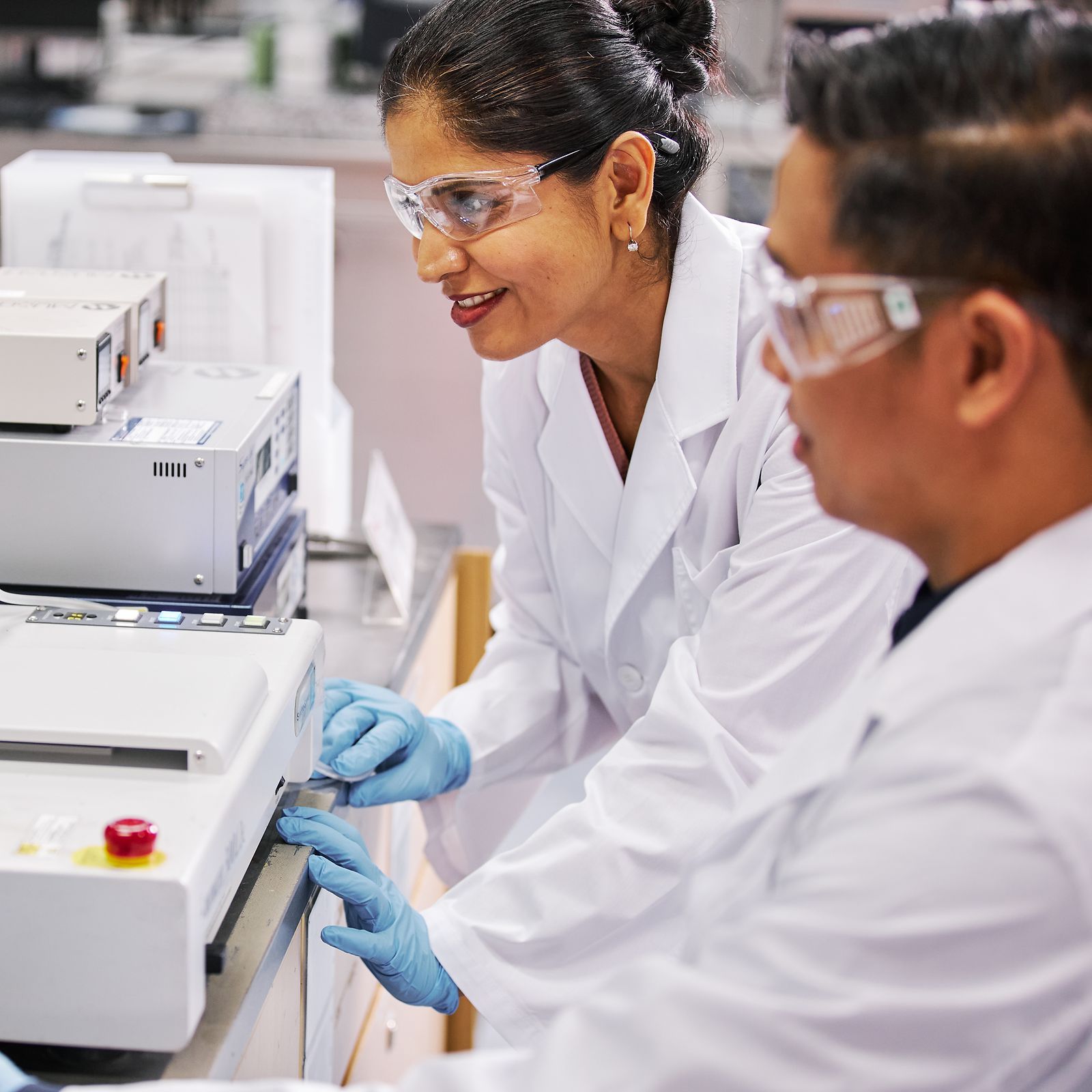 hkl-singapore-0812221859