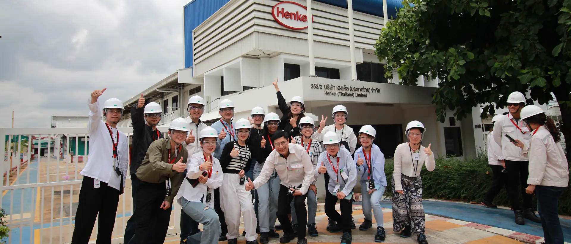 APAC CHAiNGERS visiting the Henkel plant in Thailand to learn about production processes