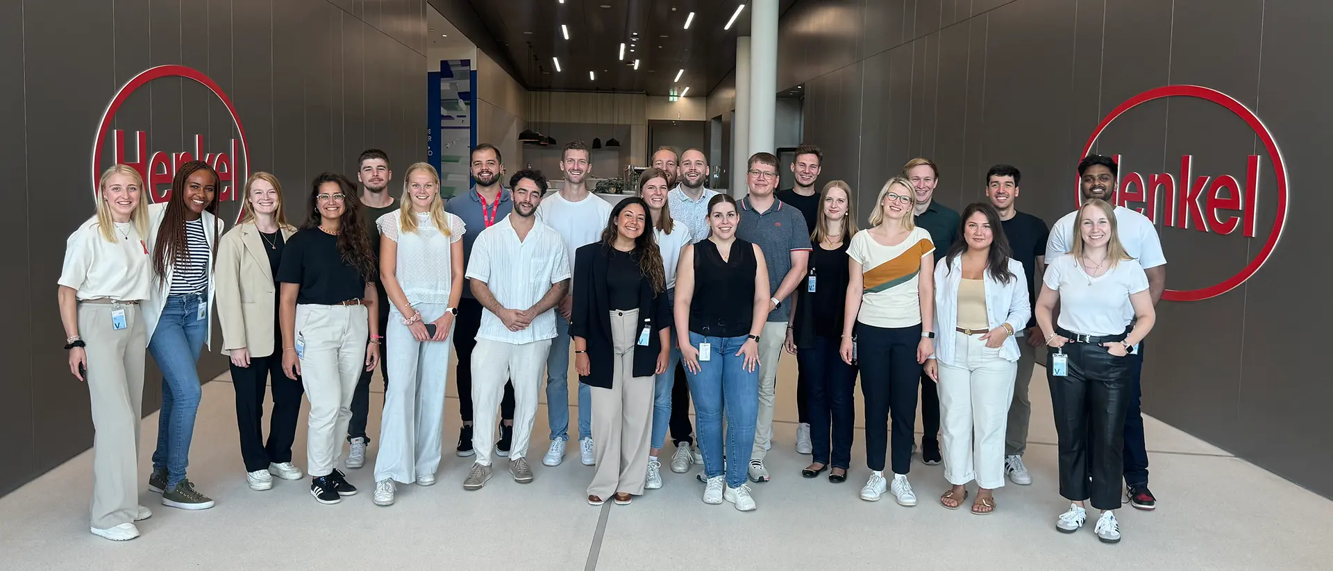 EUROPE CHAiNGERS during a customer visit showing the headquarter in Dusseldorf