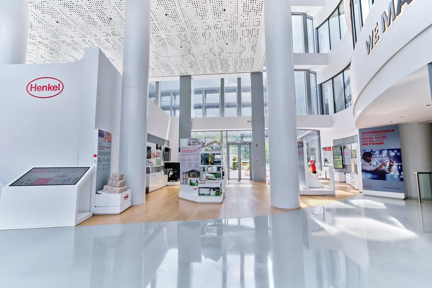 
The Inspiration Center Shanghai presents Henkel’s broad technology portfolio of adhesives, sealants, and functional coatings.